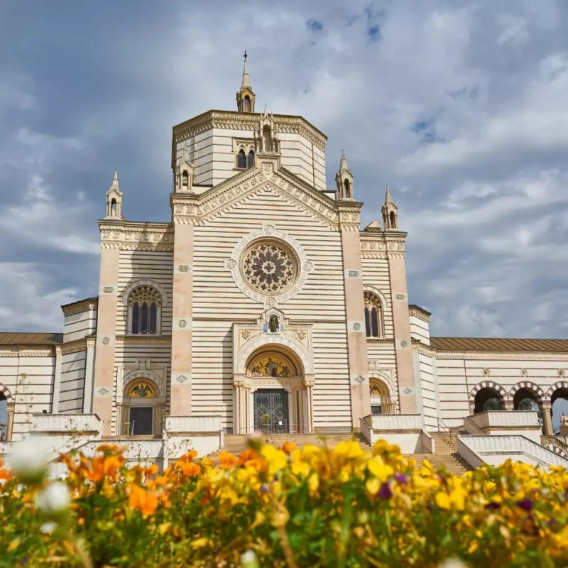 cimitero maggiore milano