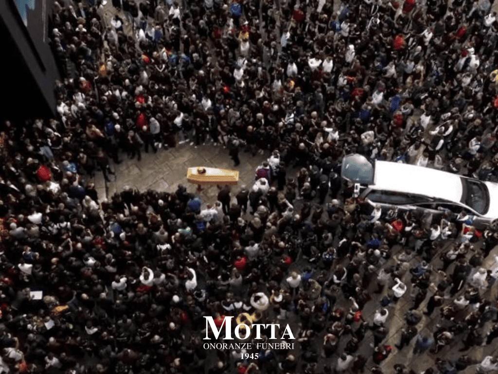 Composizione floreale funebre, modello 30
