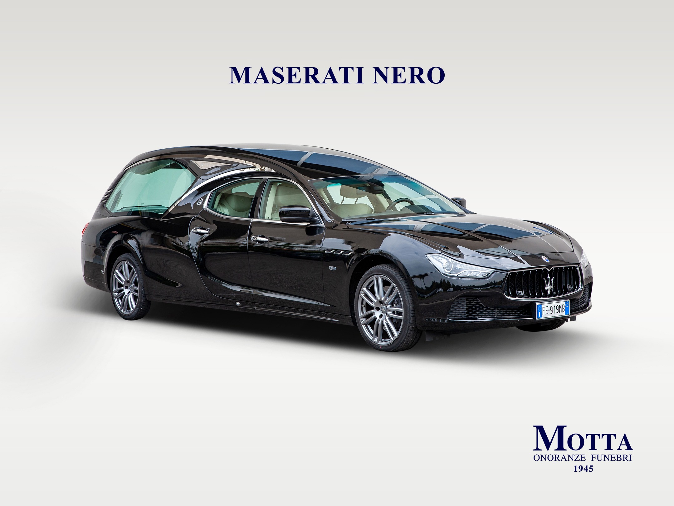 Auto funebre Maserati Nero