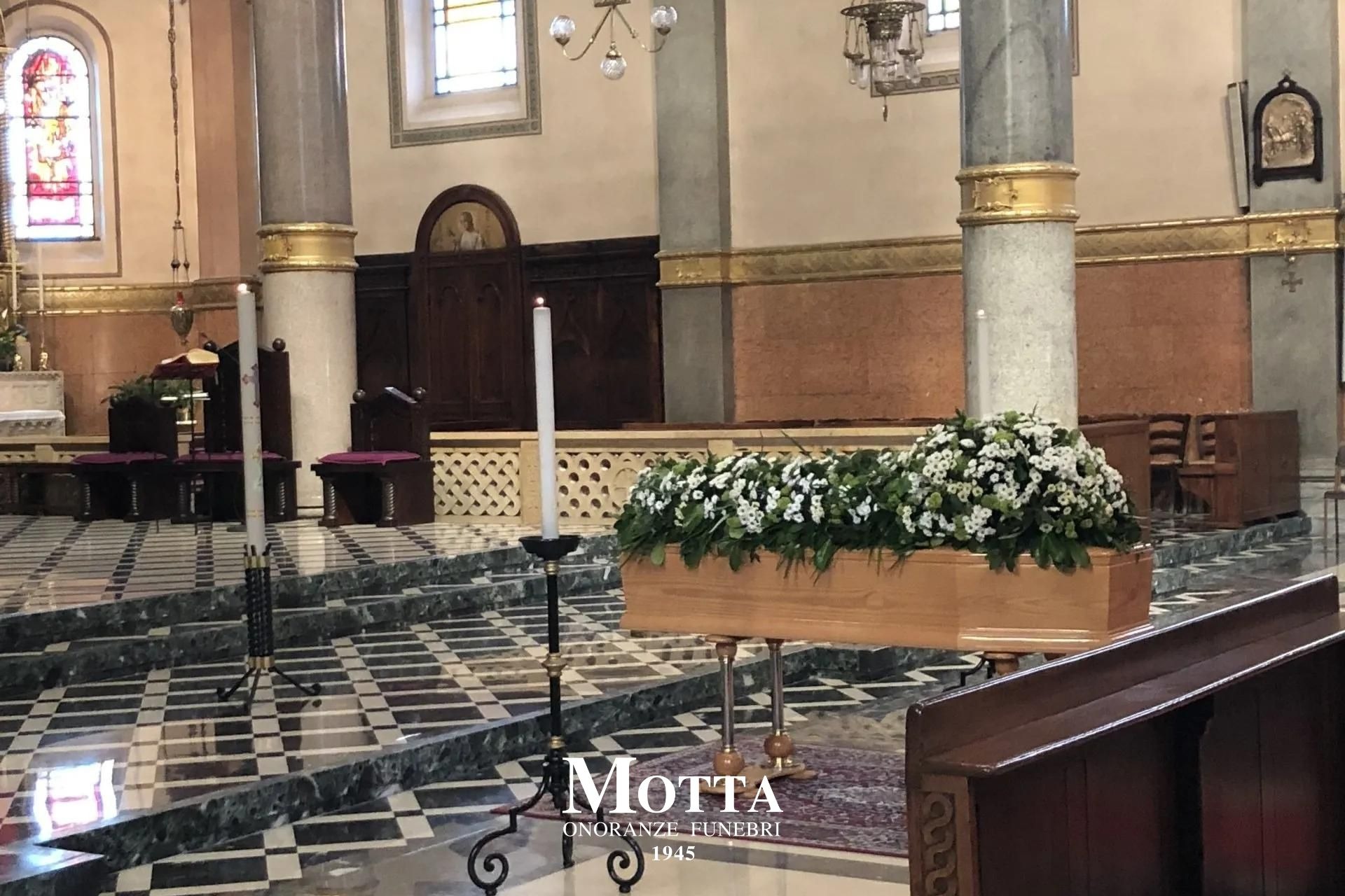 Allestimento funebre, modello 13